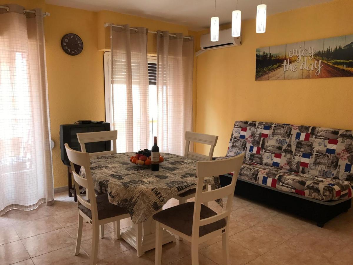 Ayuntamiento Alicante Apartment ภายนอก รูปภาพ